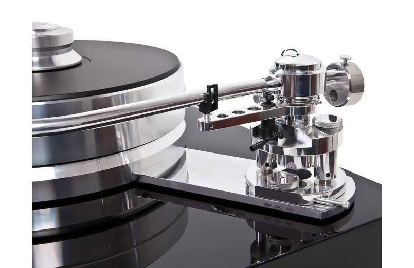 Pro-Ject signature 10