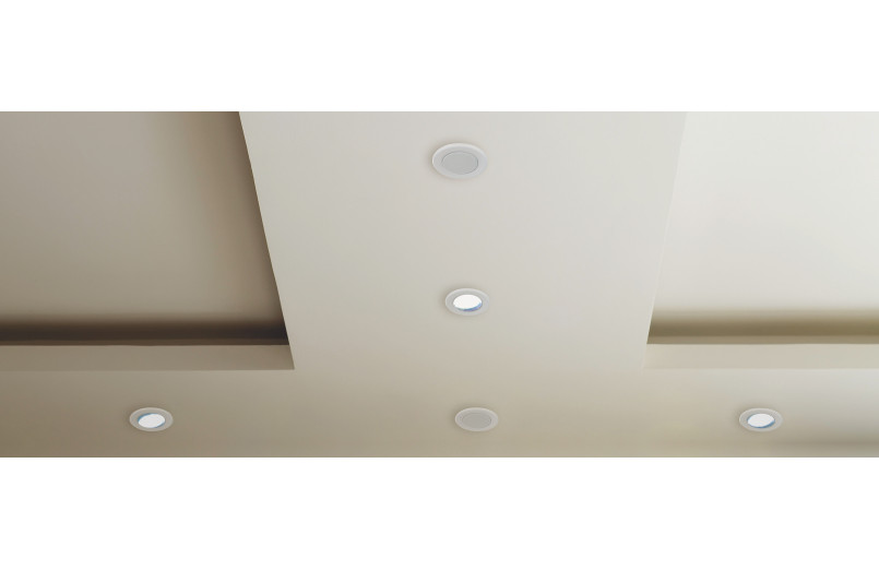 BUILT-IN SPEAKERS AUDIO MONITOR CPC120