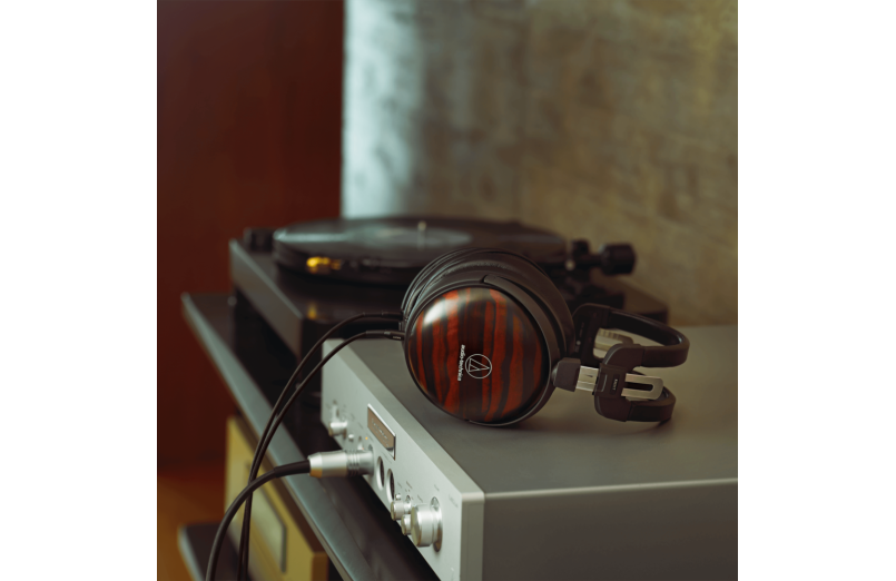 Audio-Technica ATH-AWKT