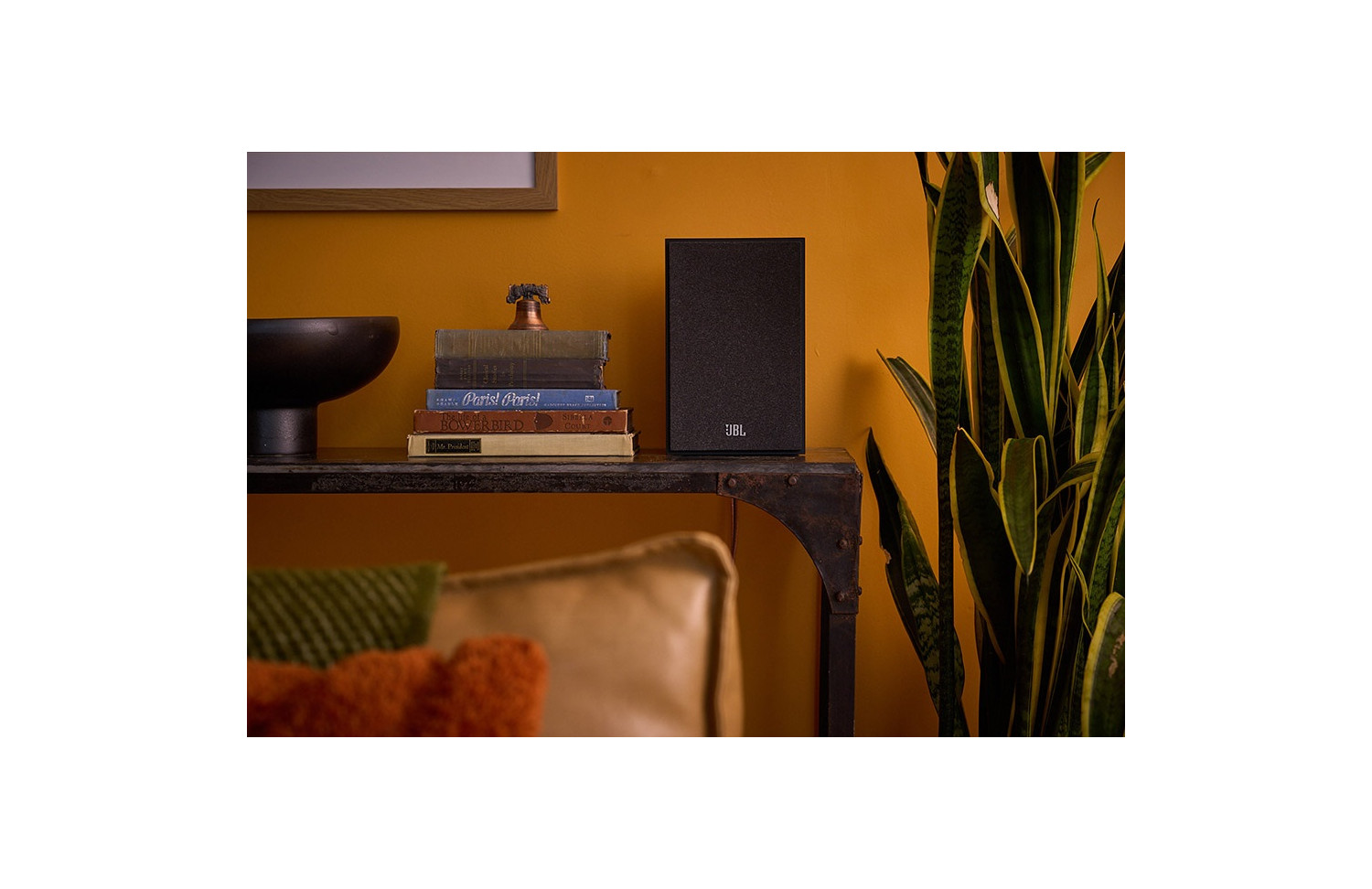 JBL Stage 240B | ConcertoAudio.com