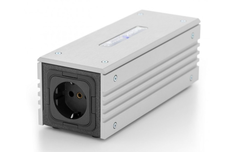 Isotek Syncro Uni