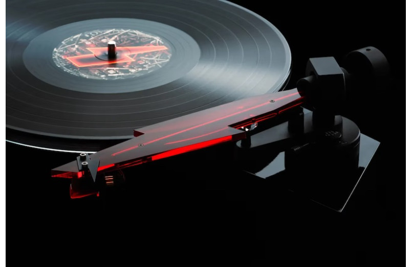 Pro-Ject AC/DC