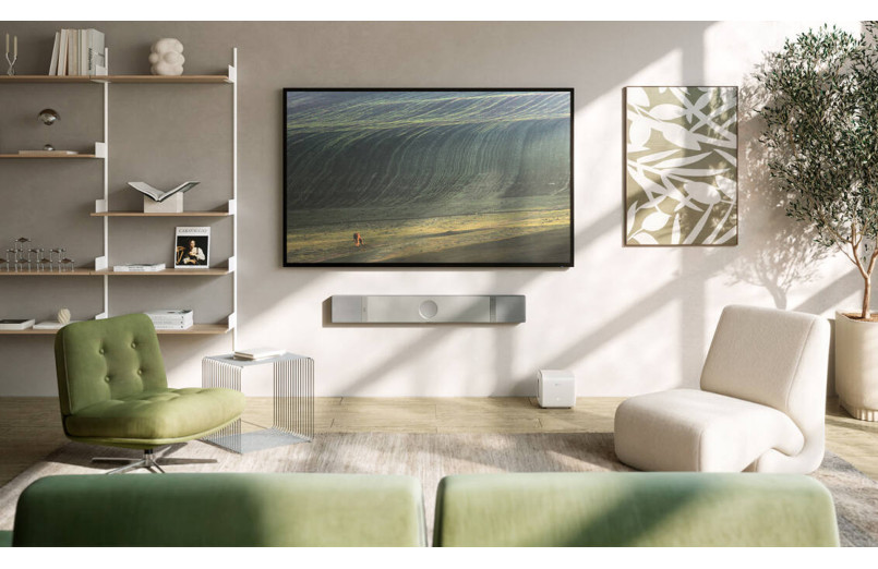 KEF XIO