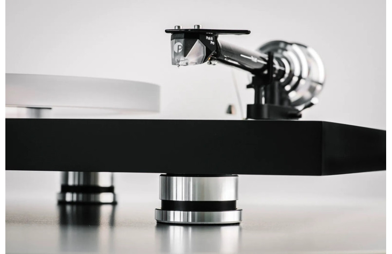 Pro-Ject Debut Reference 10